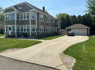 38-40 Ley St, Agawam, MA 01001