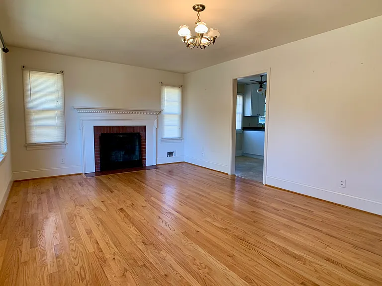 217 Hardee St — Photo 4