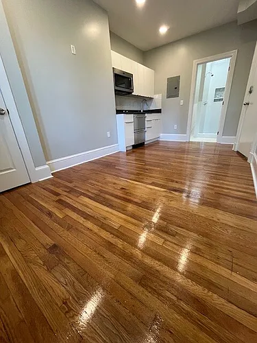 399 Marlborough St Photo 1