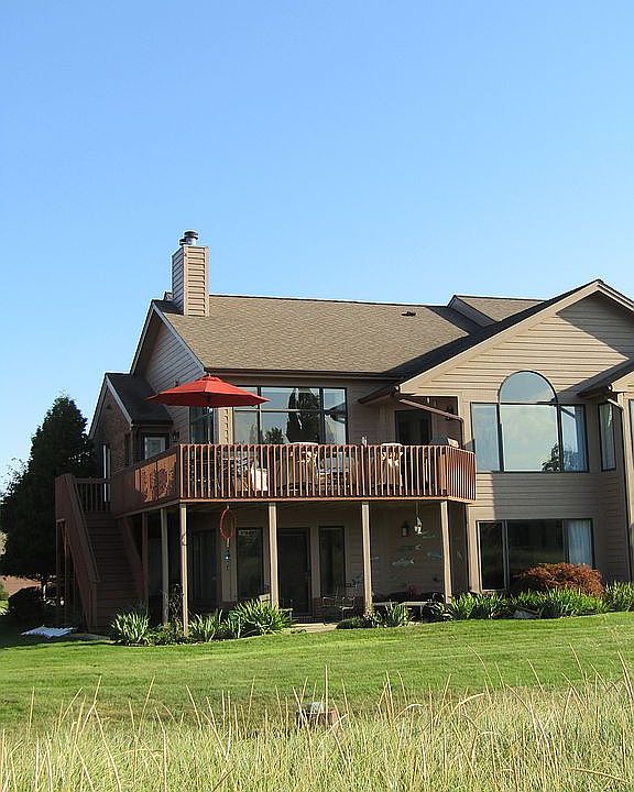 1st image of 184 Harbor Dr