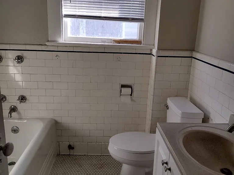 54A Poplar St — Photo 9