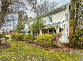 3154 Wears Valley Rd, Sevierville, TN 37862