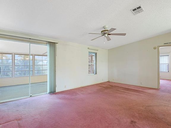 2nd image of 26200 Bonita Fairways Cir