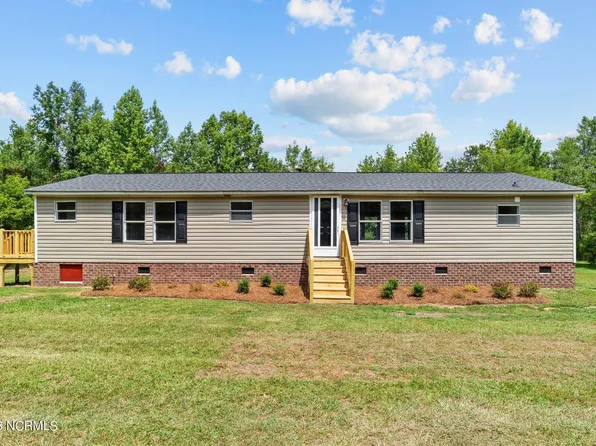 5782 Freuler Drive, Ayden, NC 28513