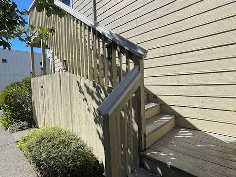 647 McGinnis Cir — Photo 14