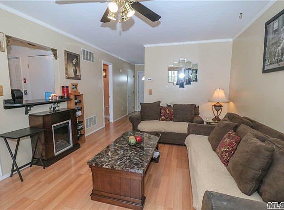 5th image of 2743 Schleigel Blvd #43