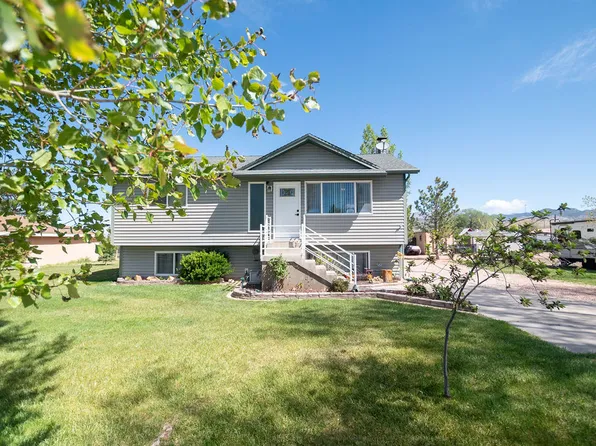 388 W Main St, Minersville, UT 84752