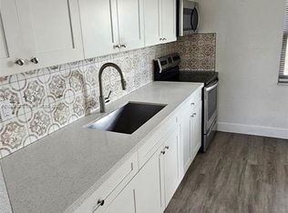 915 Avenue M, Fort Pierce, FL 34950