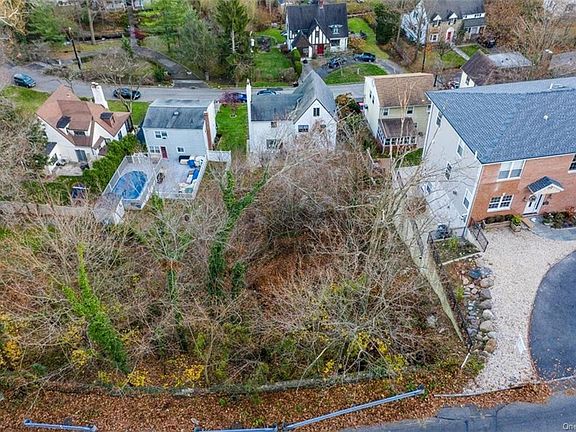 4th image of 55 Alta Vista Dr
