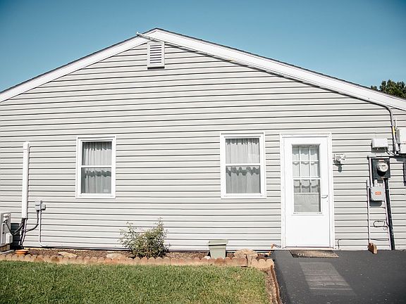 2nd image of 506 Circle Dr Lot 134