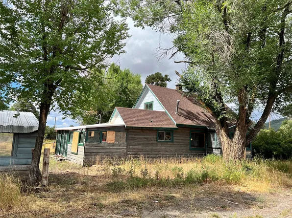 398 9th St, Chama, NM 87520