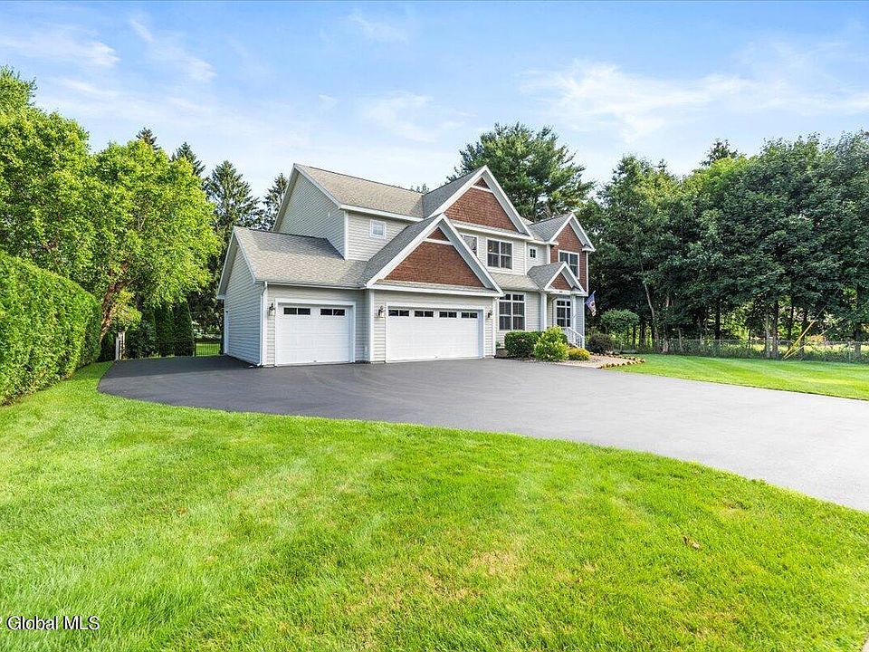 367 Caroline Street, Saratoga Springs, NY 12866 Zillow