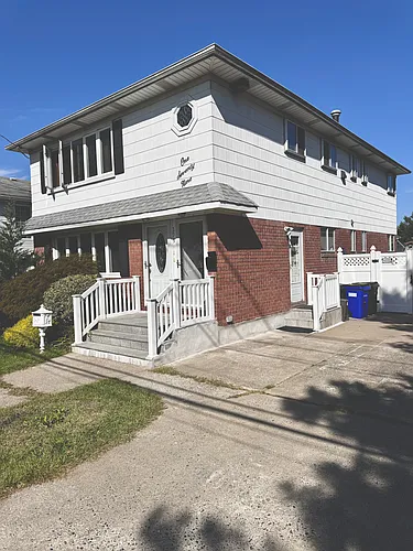 179 Eltingville Blvd #1 Photo 1 179 Eltingville Blvd #1 Photo 1
