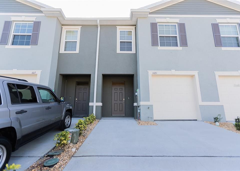 1st image of 1021 Blue Jay Way