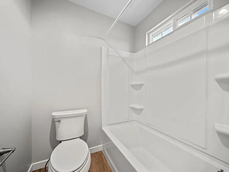 4980 W Targee St — Photo 16