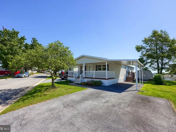 9 Ridgewood Mnr, Manheim, PA 17545