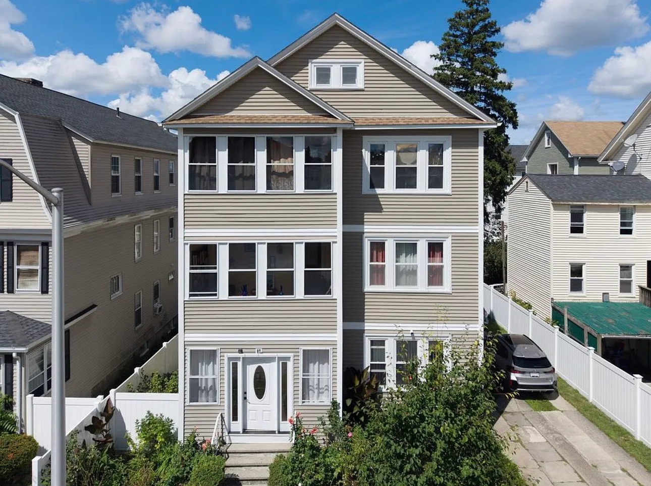 87 Fairfax Rd — Photo 1