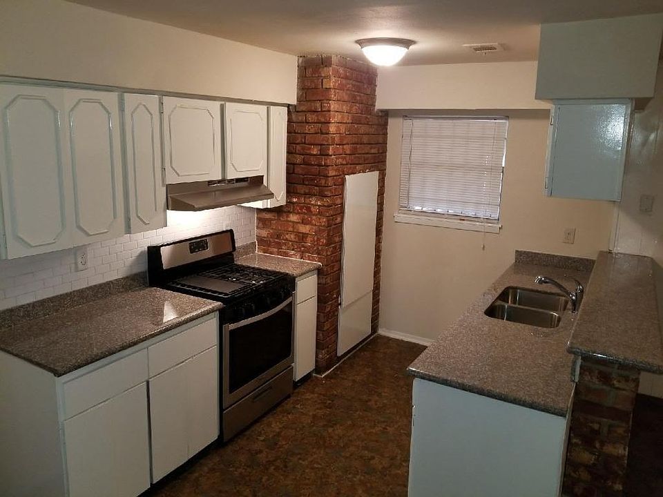 1st image of 12923 Glenwyck St