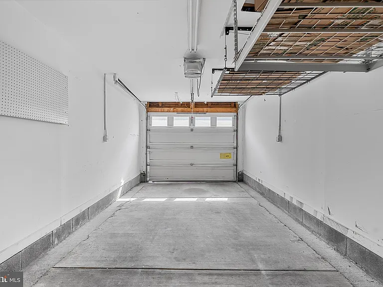 1509 William St — Photo 16