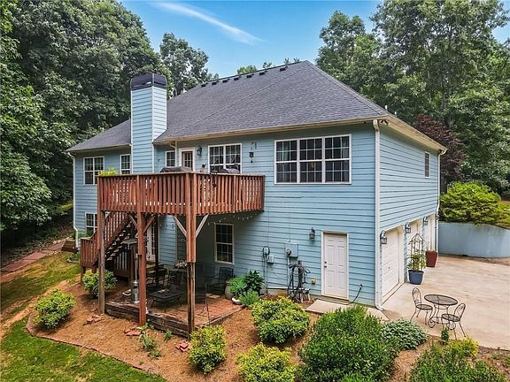 2nd image of 117 Hammond Dr