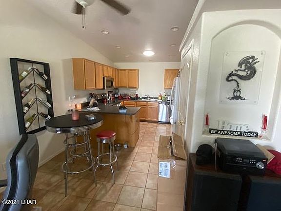 5th image of 1325 Lake Havasu Ave N