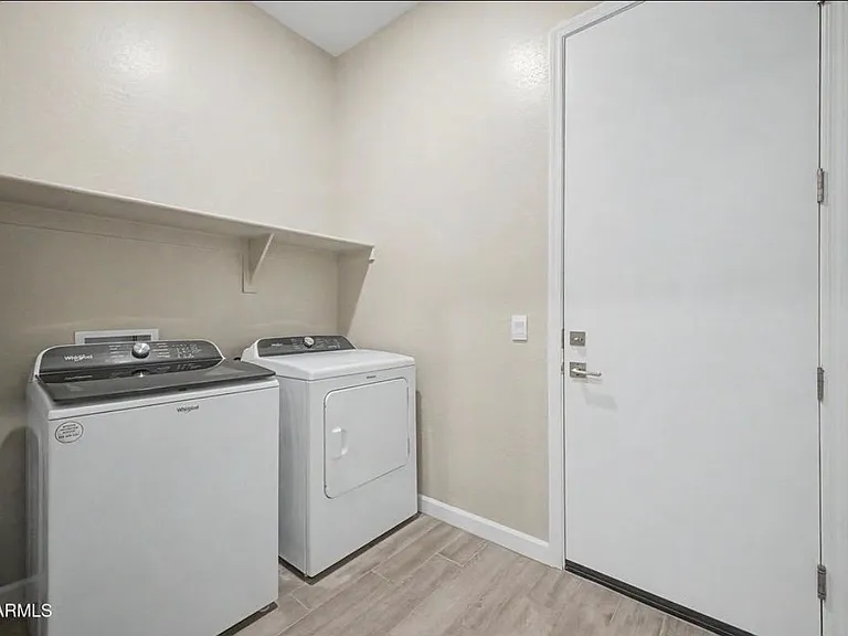5016 E Gallop Way — Photo 13