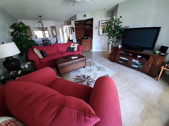 4th image of 511 Pine Hollow Cir