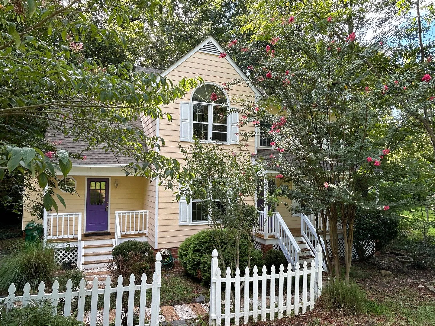 Spacious 3BR Deer Run Home on Cul-de-Sac — Photo 2