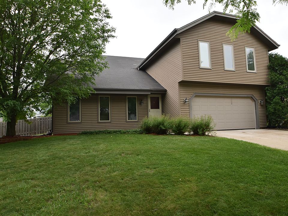 1st image of 2710 Lancaster Dr