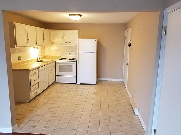 2nd image of 349 Sunset Ave APT 7