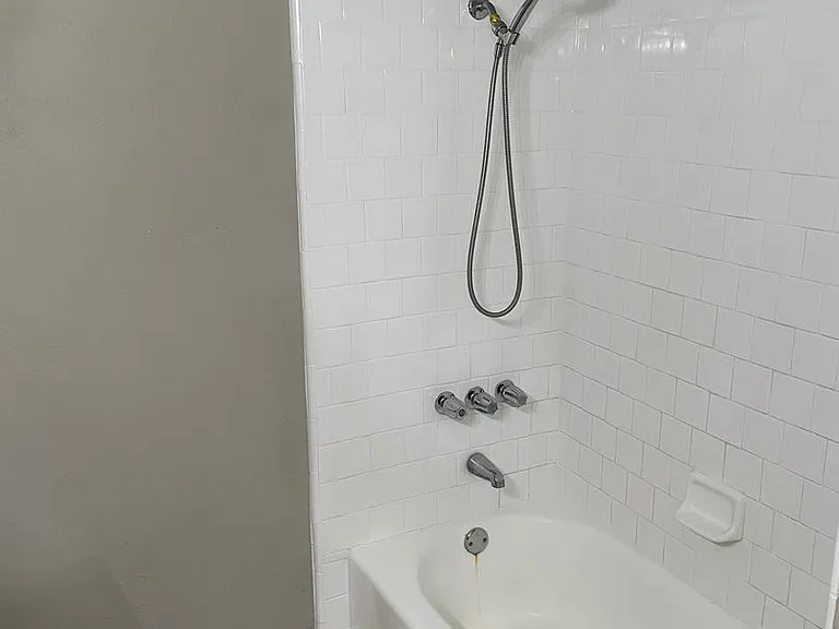 25822-25828 Walnut St — Photo 17