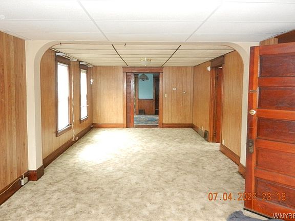 3rd image of 48 Dirkson Ave Floor 3