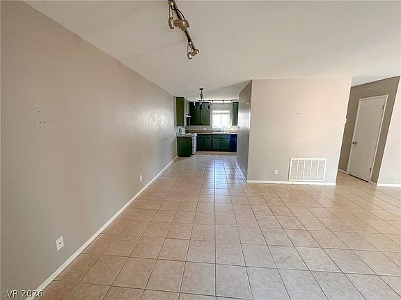 2nd image of 641 Pecos Way