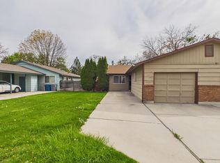 6055 6055/6057 W Denton St, Boise, ID 83704