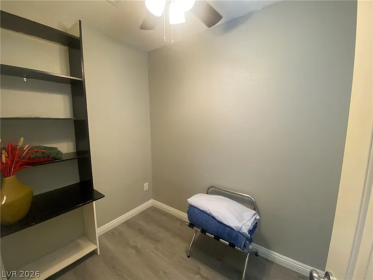 9833 Dryden Ct — Photo 24