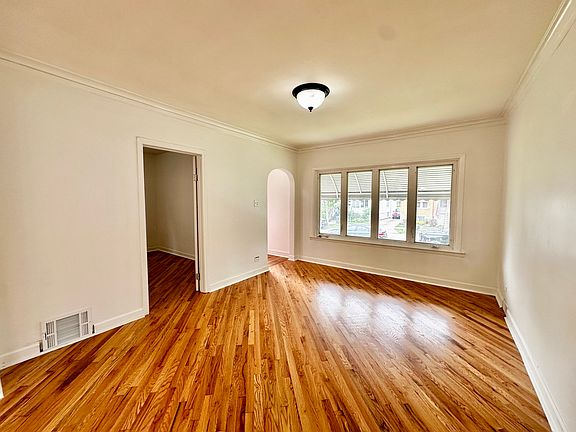 5th image of 2111 N 75th Ct