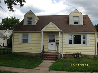 45 N 21st St, Kenilworth, NJ 07033