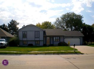 3019 College St, Grand Island, NE 68803