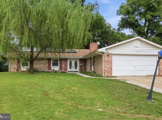 7902 Claudia Dr, Oxon Hill, MD 20745
