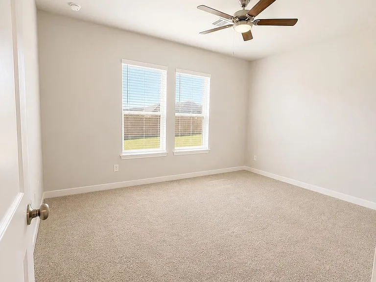 14125 Lost Mill Rd — Photo 3
