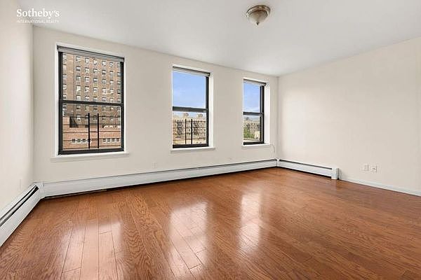 1st image of 184 W 134th St APT 3