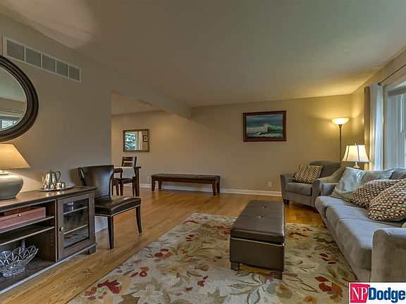 5th image of 13712 Shirley Cir