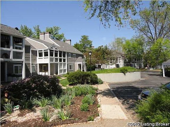 2nd image of 19 Lake Ave