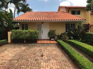 8970 SW 9th Ter, Miami, FL 33174