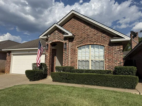11 Austin Hollow Cir, Nacogdoches, TX 75965