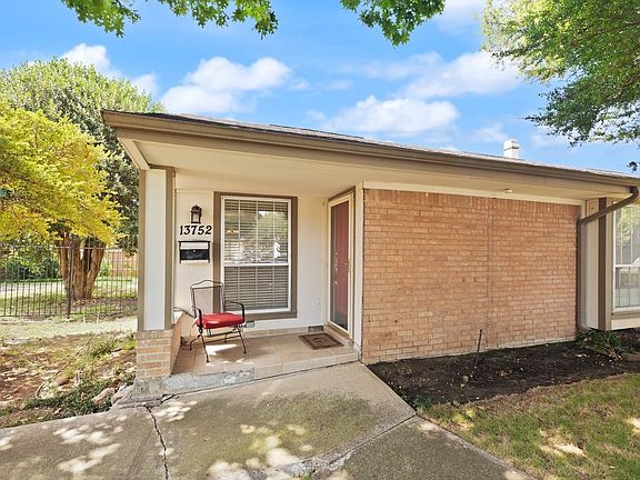 2nd image of 13752 Flagstone Ln