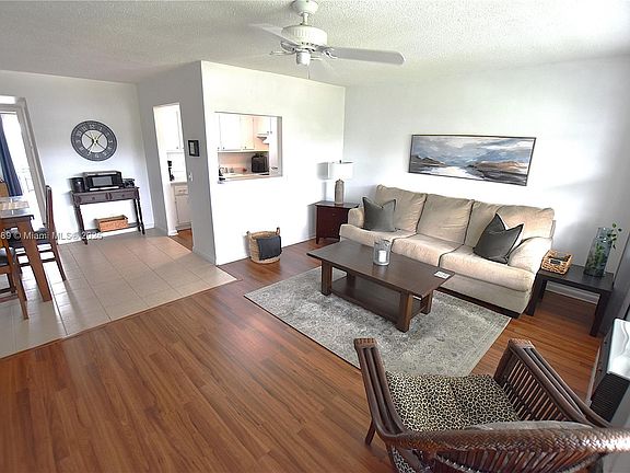 2nd image of 67 Berkshire E #67-C