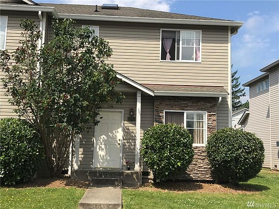 3rd image of 940 Loves Hill Dr