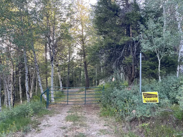 16 Skyline Cir, Lava Hot Springs, ID 83246