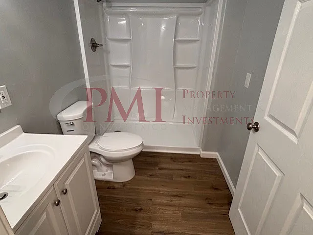 2250 Locust Street #2 — Photo 23